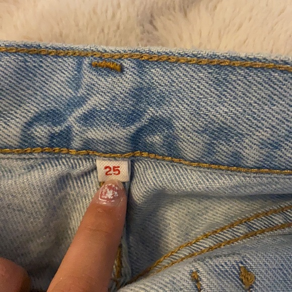 501 Distressed Levi’s - Picture 7 of 9